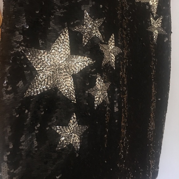 Sequin cocktail dress. - Picture 2 of 7